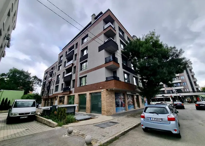 Best Family & Private Parking アパート ソフィア